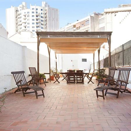 Rent Top Apartments Near Plaza De Catalunya 巴塞罗那 外观 照片