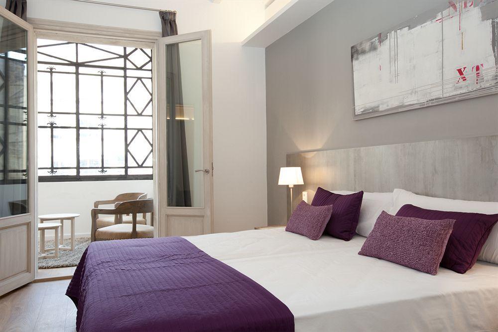 Rent Top Apartments Near Plaza De Catalunya 巴塞罗那 外观 照片
