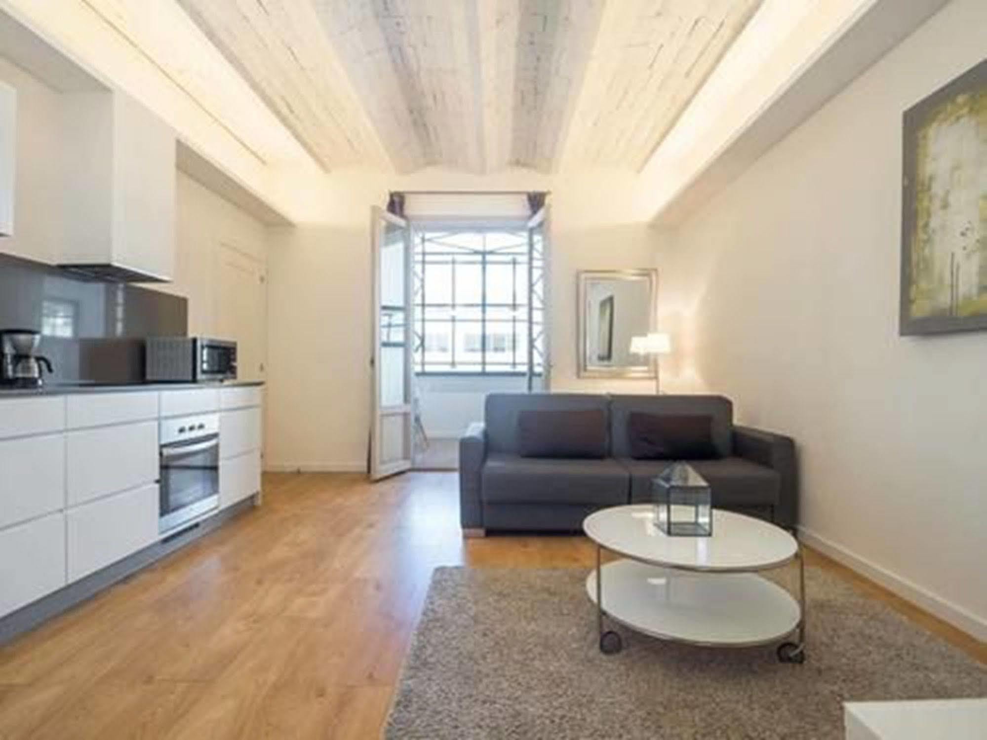 Rent Top Apartments Near Plaza De Catalunya 巴塞罗那 外观 照片