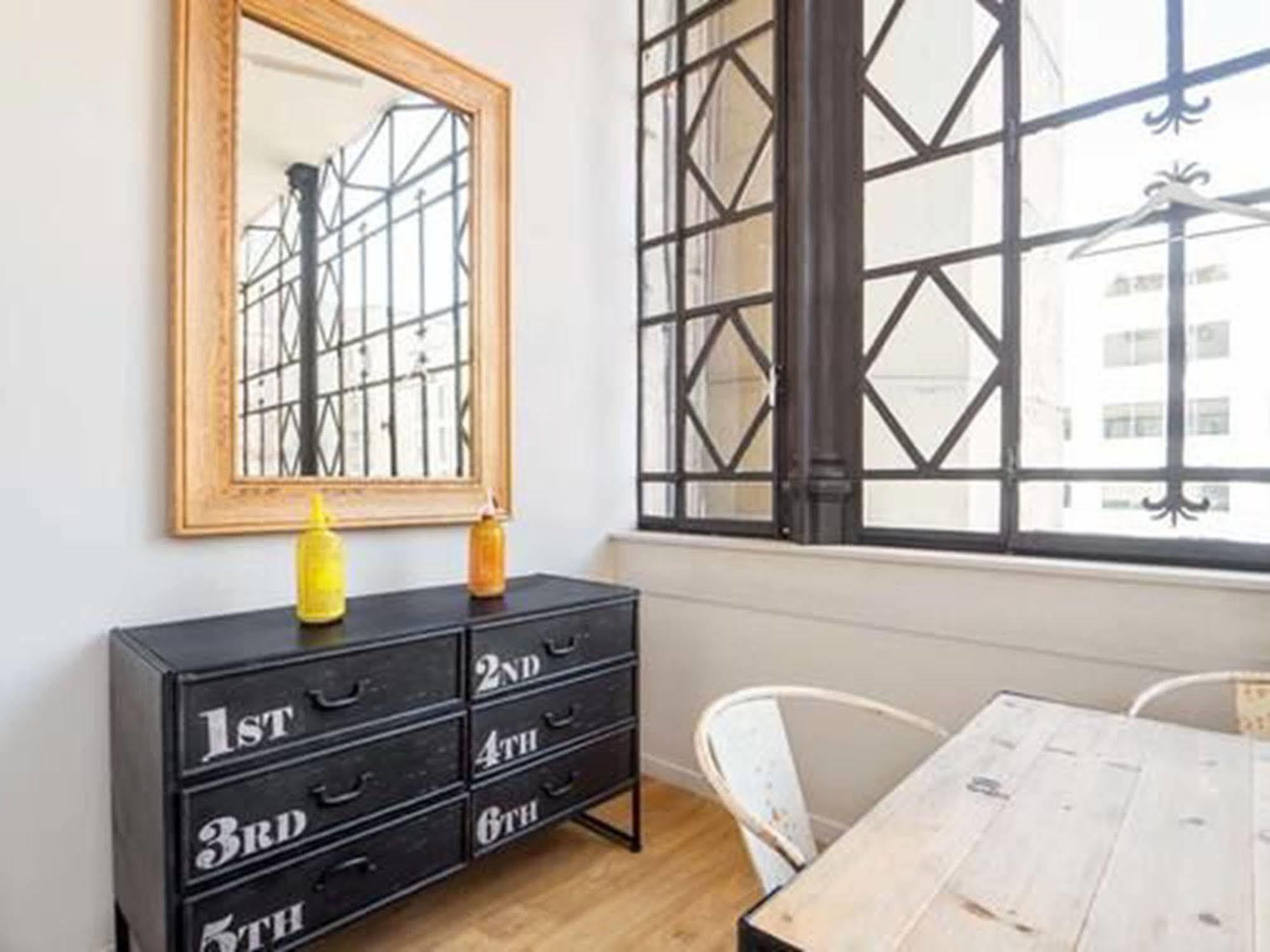 Rent Top Apartments Near Plaza De Catalunya 巴塞罗那 外观 照片